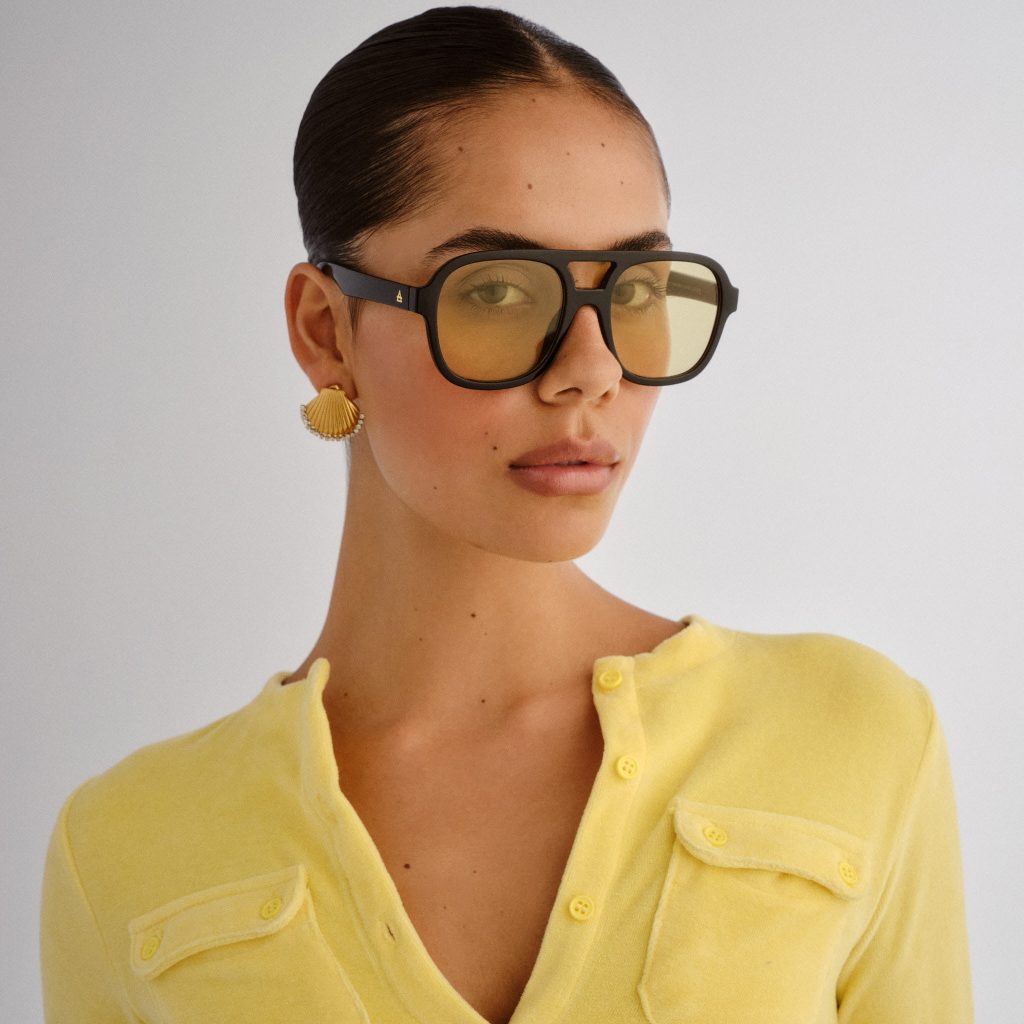 AIRE - Whirlpool Black / Citrine Tint